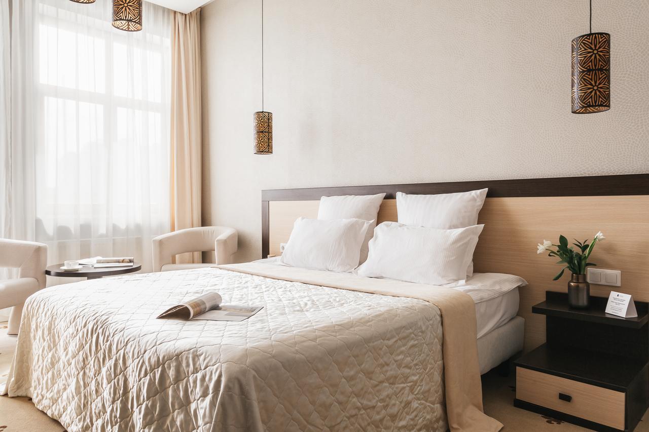 Ark Palace Hotel & Spa Odessa Ngoại thất bức ảnh