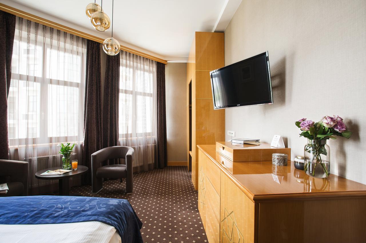 Ark Palace Hotel & Spa Odessa Ngoại thất bức ảnh
