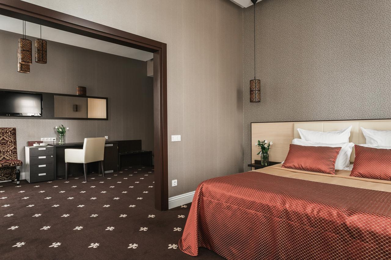 Ark Palace Hotel & Spa Odessa Ngoại thất bức ảnh